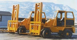 Monashee-Forklifts